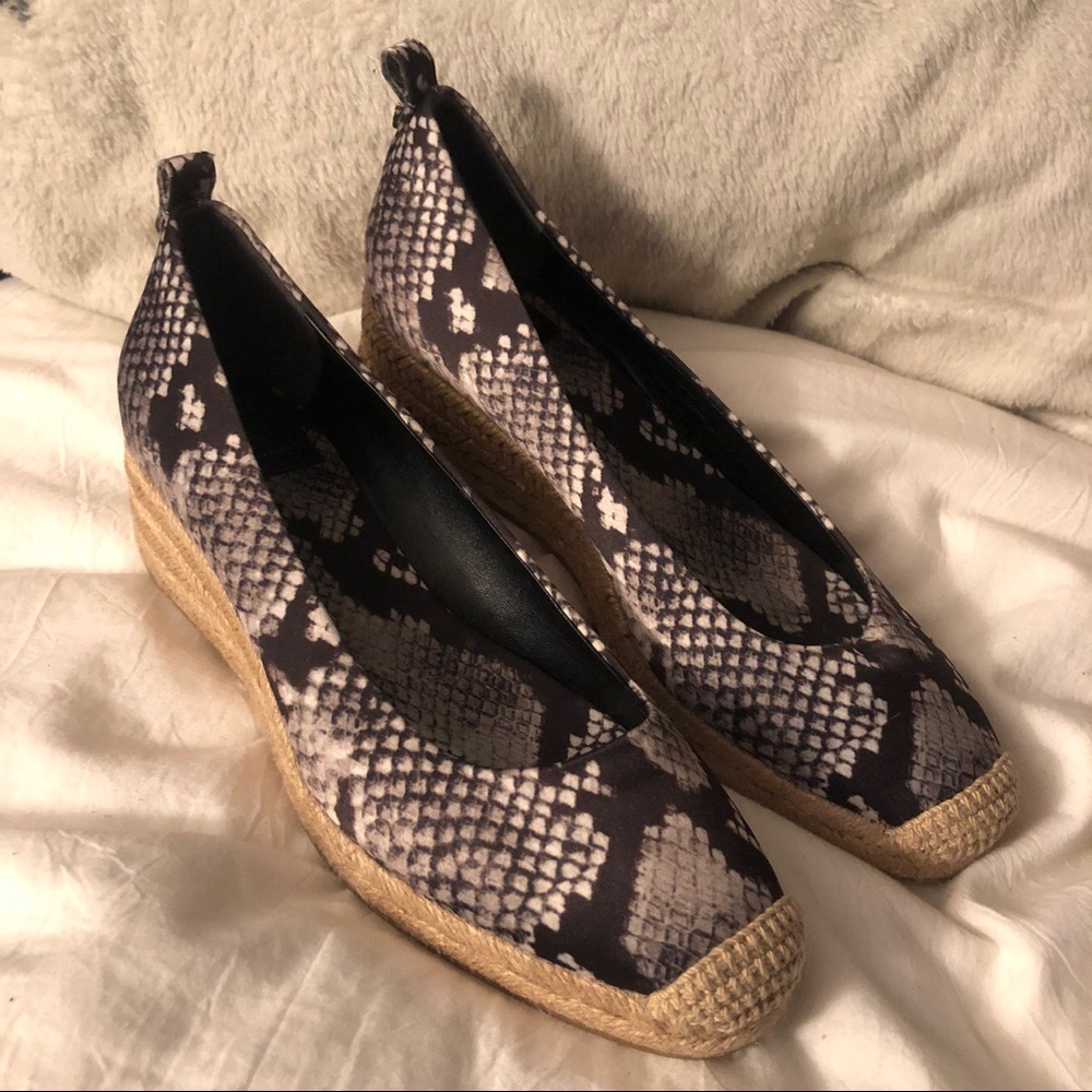 tory burch wedges size 6.5